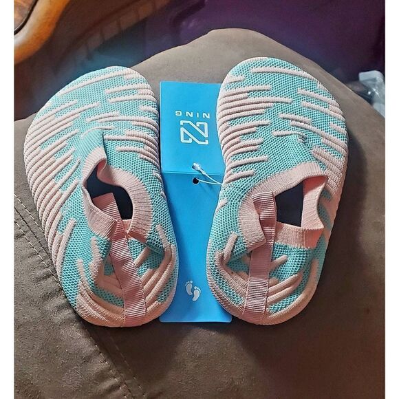 NIP NING KIDS WATER SHOES - Picture 1 of 5